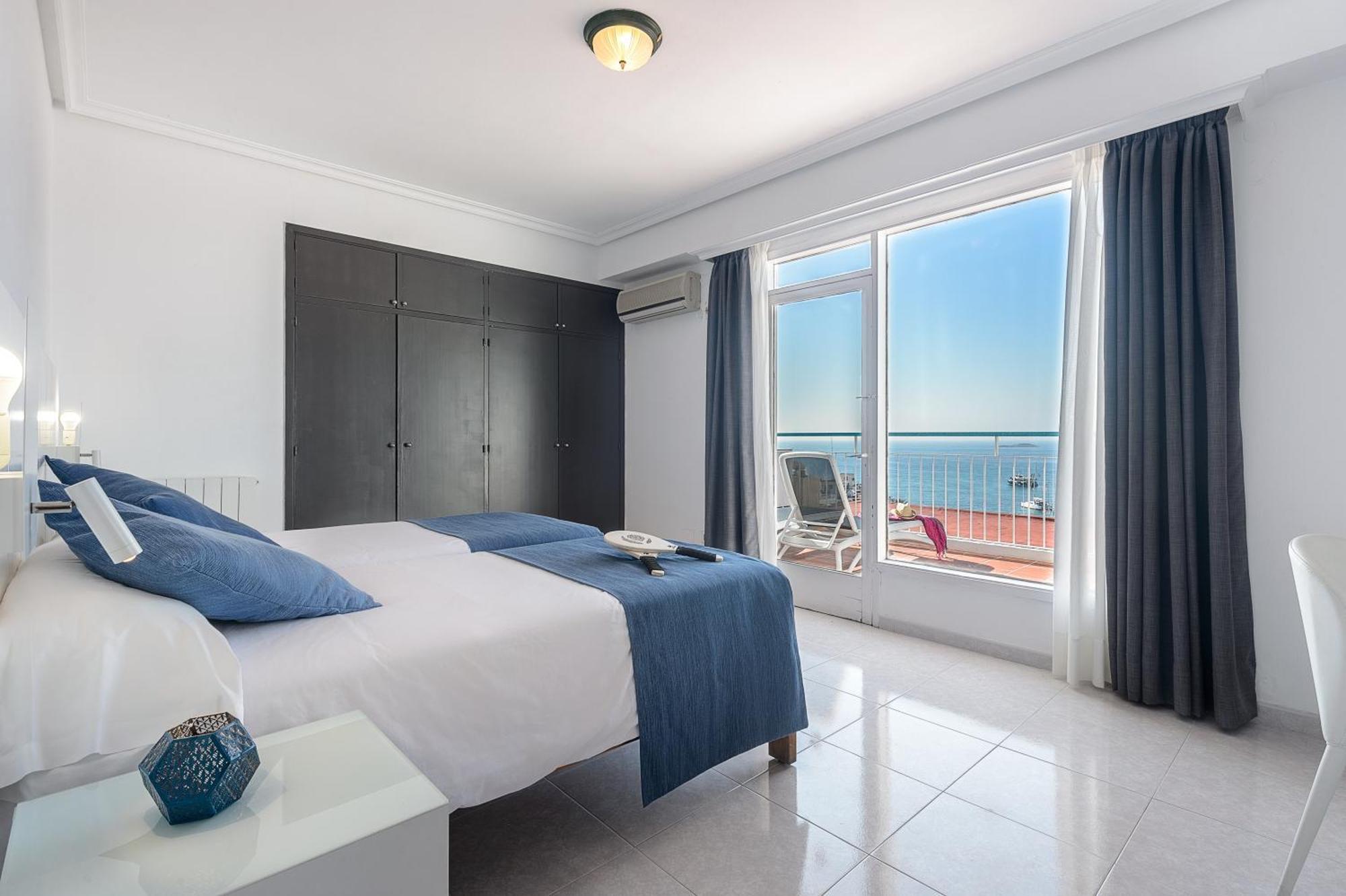 فندق Central Playa مدينة إيبيزا المظهر الخارجي الصورة